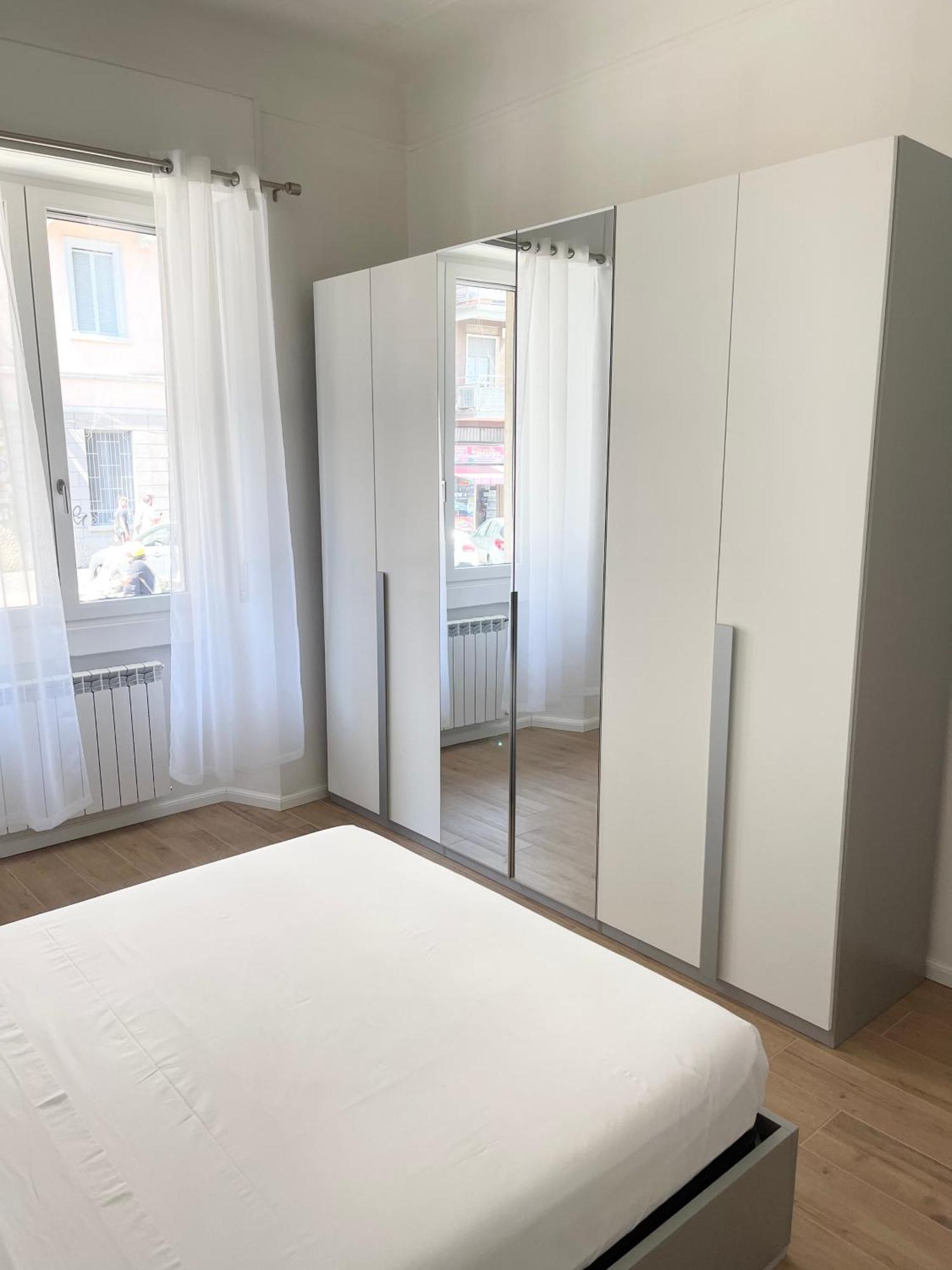 Ampio Bilocale Zona Navigli Apartment Милано Екстериор снимка